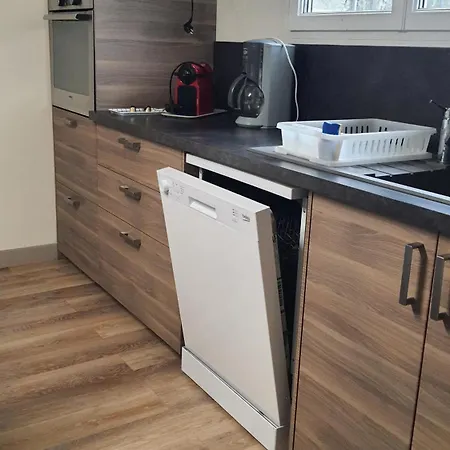 Апартаменты T1 Dans Maison Au Calme *
