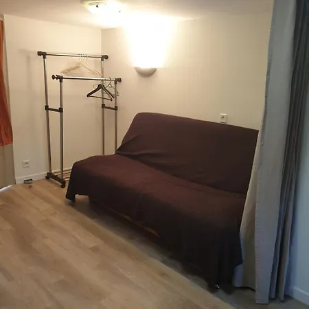 T1 Dans Maison Au Calme Апартаменты