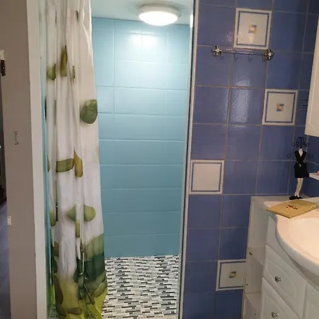Apartment T1 Dans Maison Au Calme
