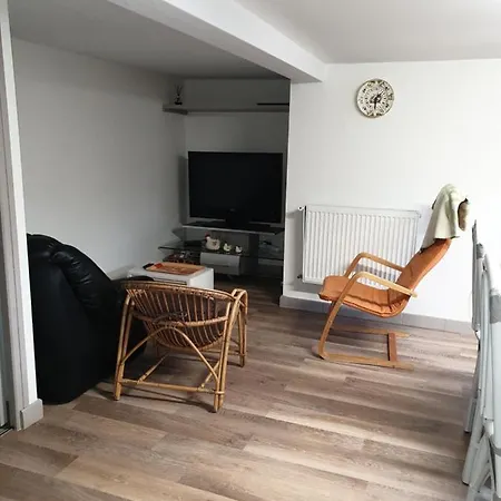 T1 Dans Maison Au Calme *